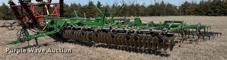 John Deere  726 mulch finisher - NH9055