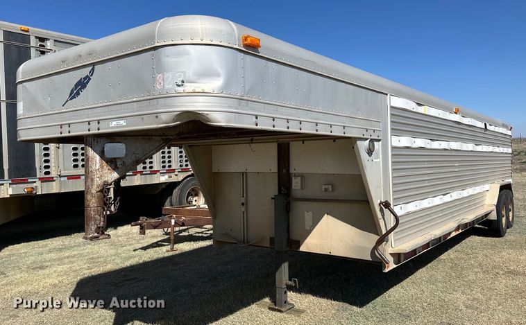1992 Featherlite livestock trailer - OA9747