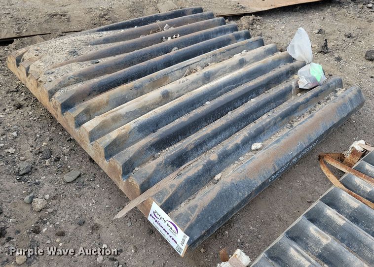 Jaw crusher plate - DG0575