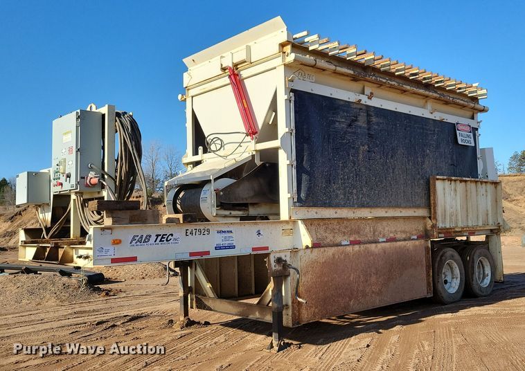 2016 Fabtec 3618SBF hopper feeder - DL7912