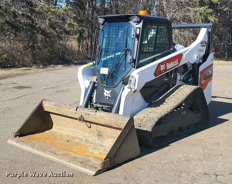 2022 Bobcat  T76 tracked skid steer loader - DL7947