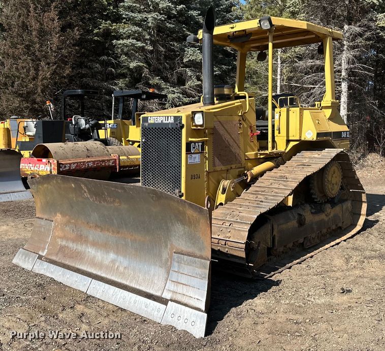 1993 Caterpillar D4H dozer - DO3183