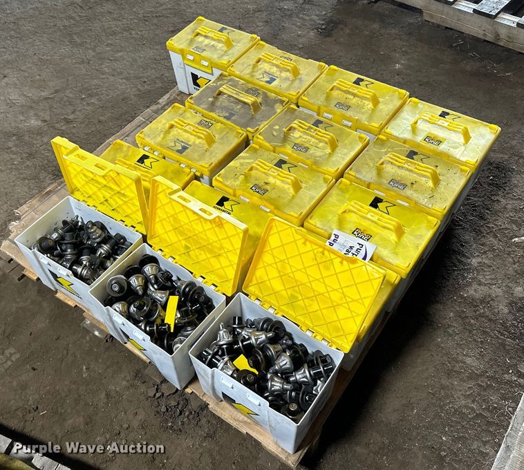 (16) boxes of Kinnametal Road King milling teeth - DO3335
