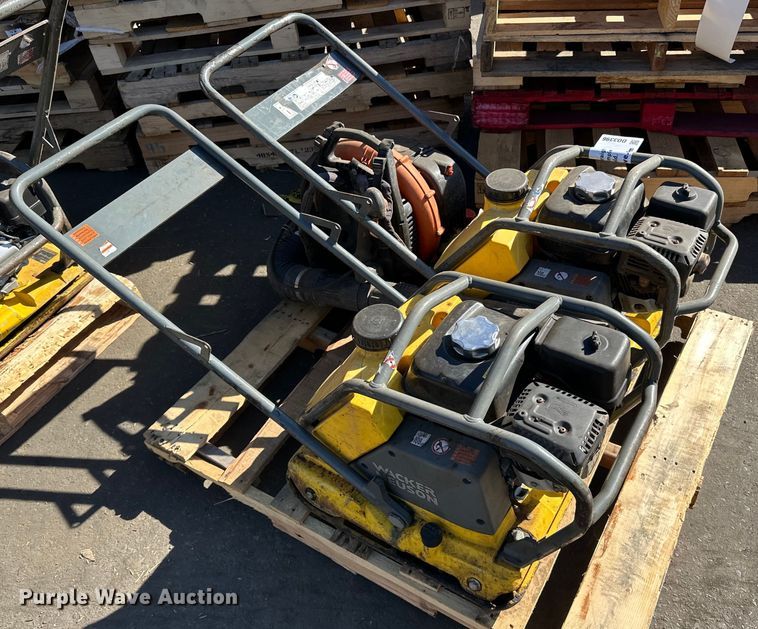 (2) plate compactors - DO3396