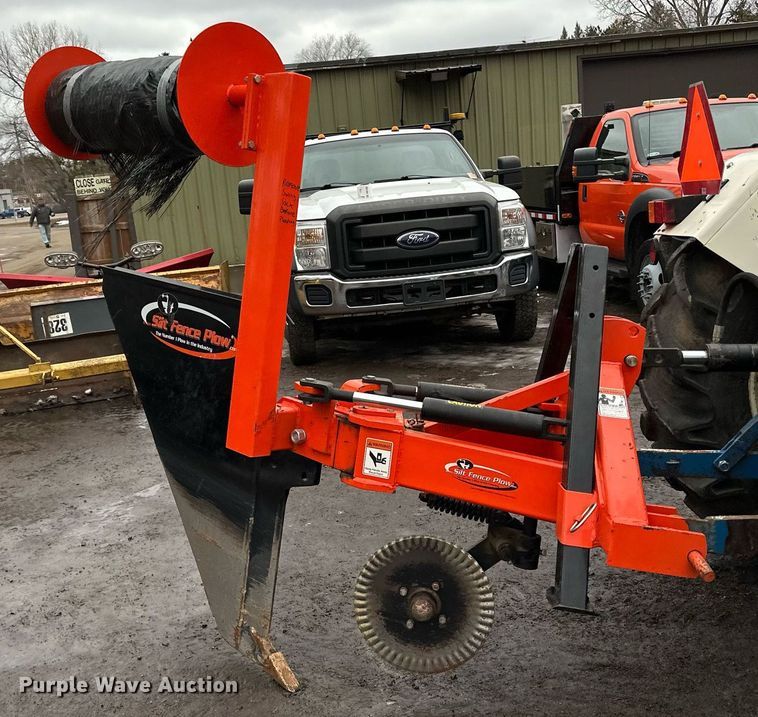 Silt Fence Plow   - DQ7431