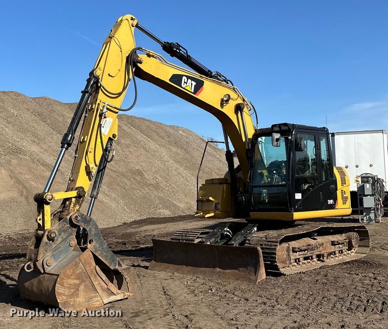 2015 Caterpillar 311FL RR excavator - DQ7439