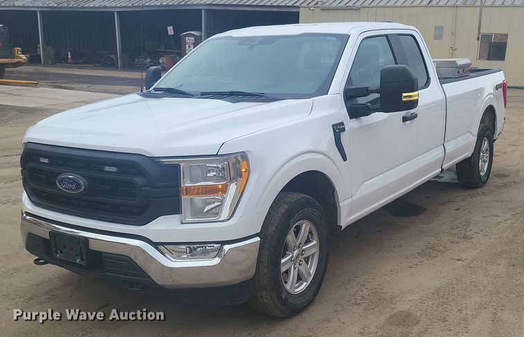 2021 Ford F150 XL SuperCab pickup truck - DR4263