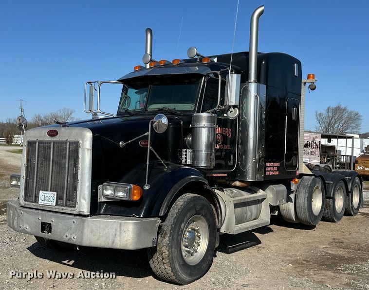 2006 Peterbilt  357 semi truck - OM9960