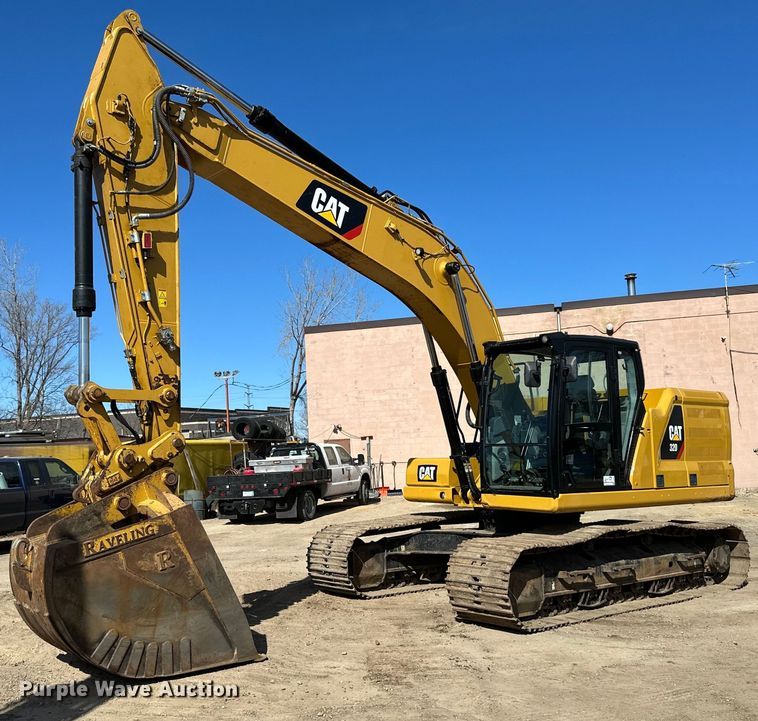 2019 Caterpillar 320 excavator - DG0495