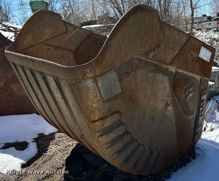 Raveling  60" W excavator bucket - DO3357