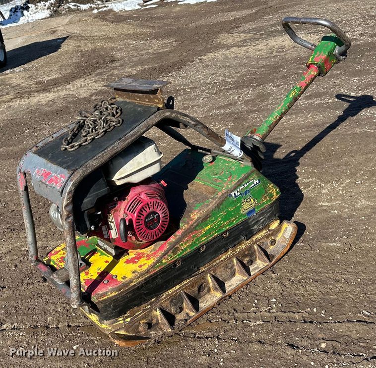 Wacker BPU3345R plate compactor - DQ0631
