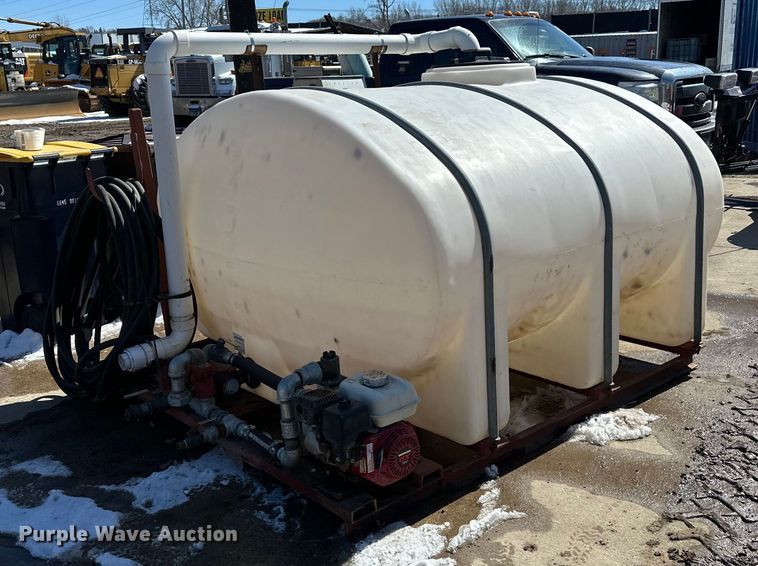 Water tank  - DQ0646