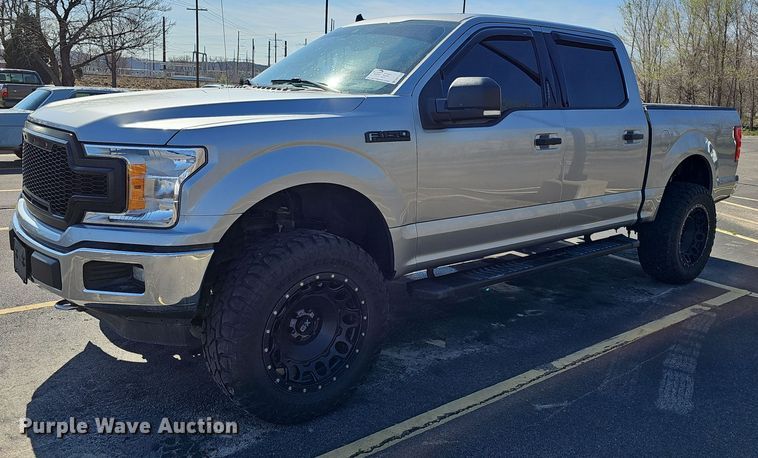 2020 Ford F150 XLT SuperCrew pickup truck - DM1534