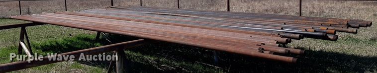 Approximately 61 joints of 2 7/8" diameter tubing - DV9919