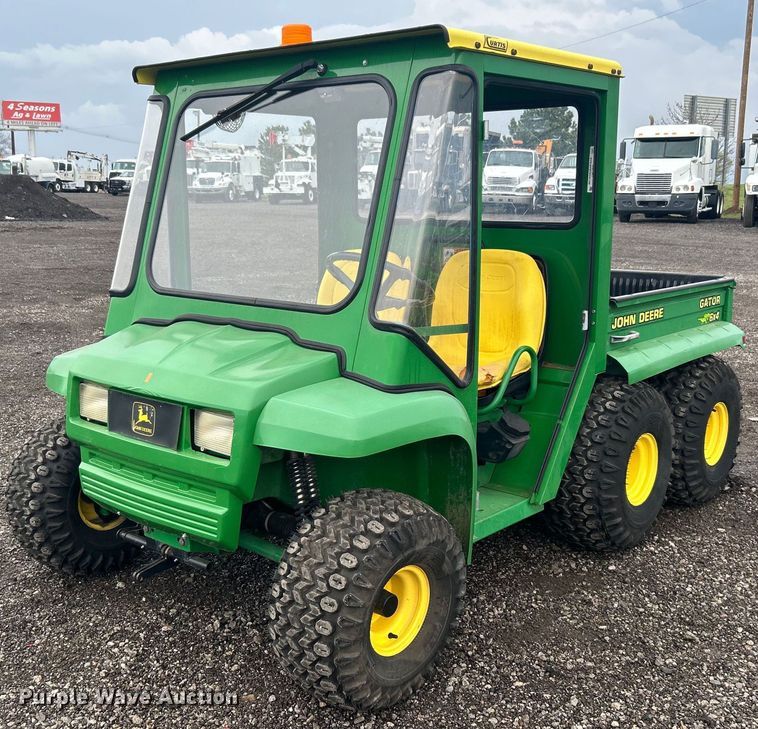 1996 John Deere Gator 6X4 utility vehicle - EG1341