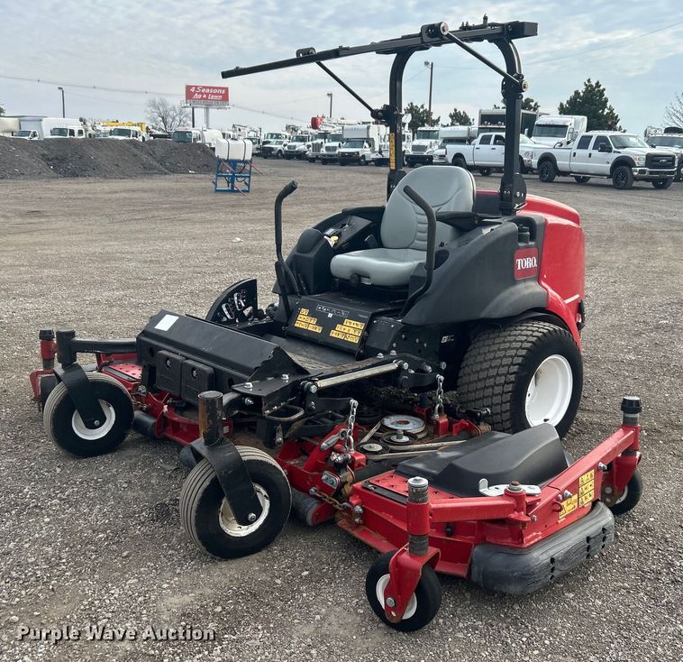 2016 Toro Groundmaster 7210 ZTR lawn mower - EG1351