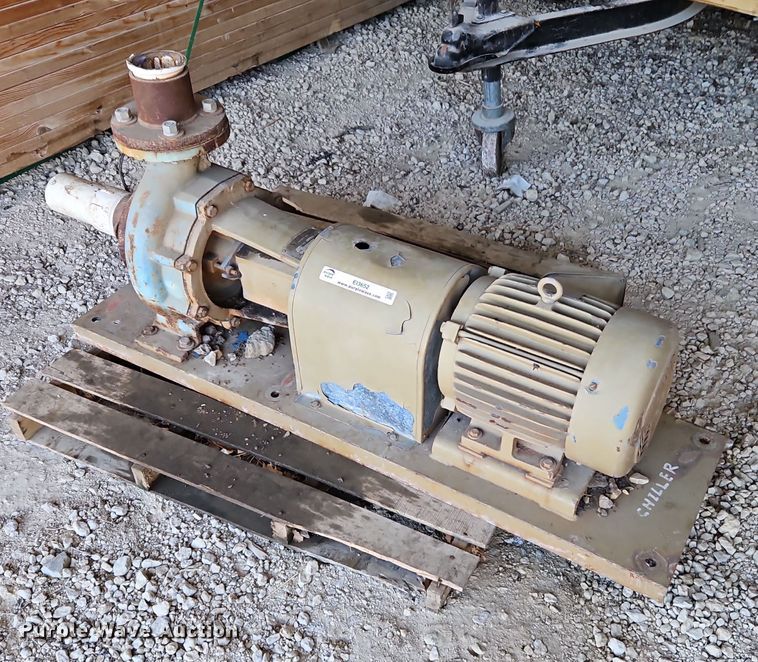Allis-Chalmers 2000 pump - EI3652