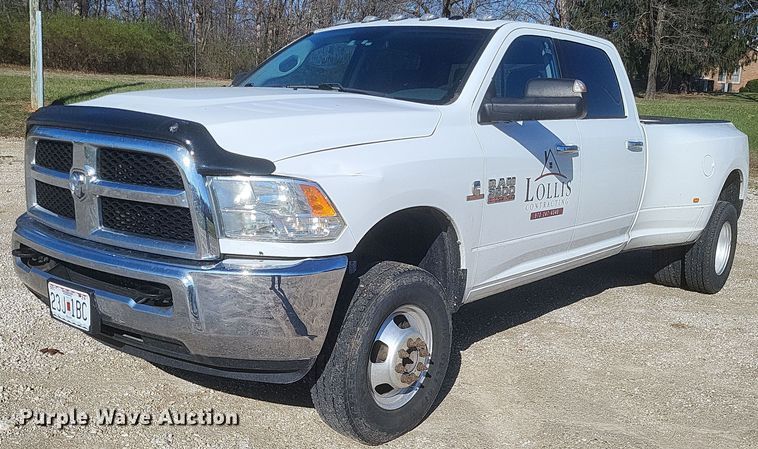 2018 Dodge Ram 3500HD SLT Crew Cab pickup truck - EJ7844