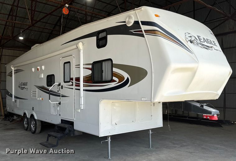 2012 Jayco  Eagle camper - NF9483