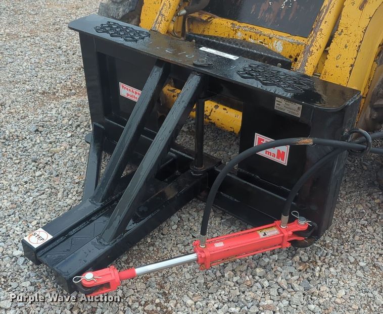 2024 Industrias America skid steer post puller - NG9392