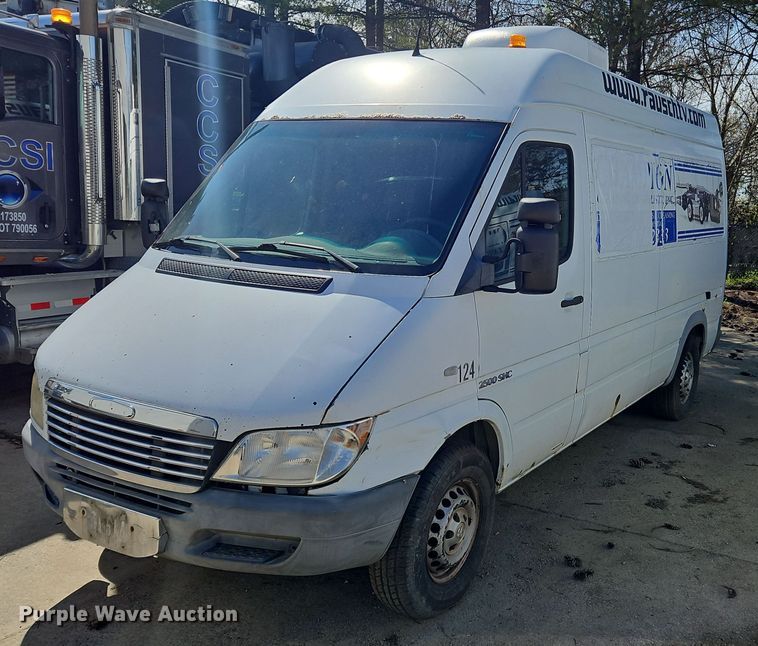 2006 Freightliner  Sprinter 2500 SHC sewer inspection van - OK9834