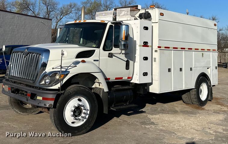 2009 International Workstar 7300 utility / service truck - DQ6443