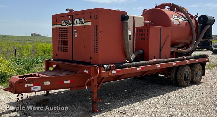 2011 Ditch Witch FX60 vacuum excavator - DS2935