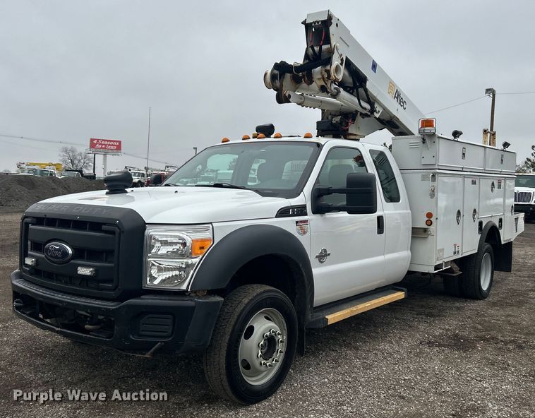 2012 Ford F550 Super Duty bucket truck - EG1299