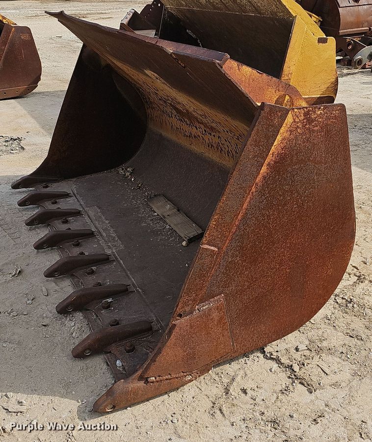 100" W bucket  - EJ6184