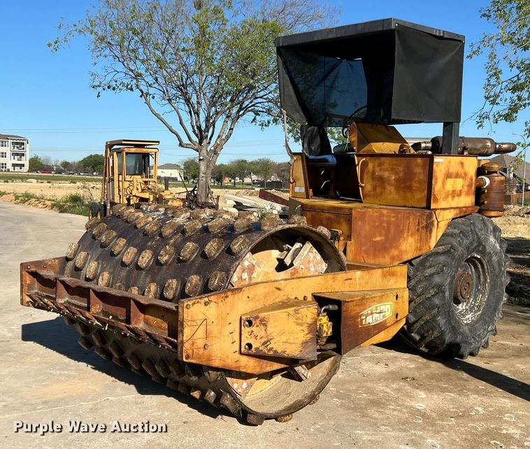 Tampo  RP28D single drum roller - JS9964
