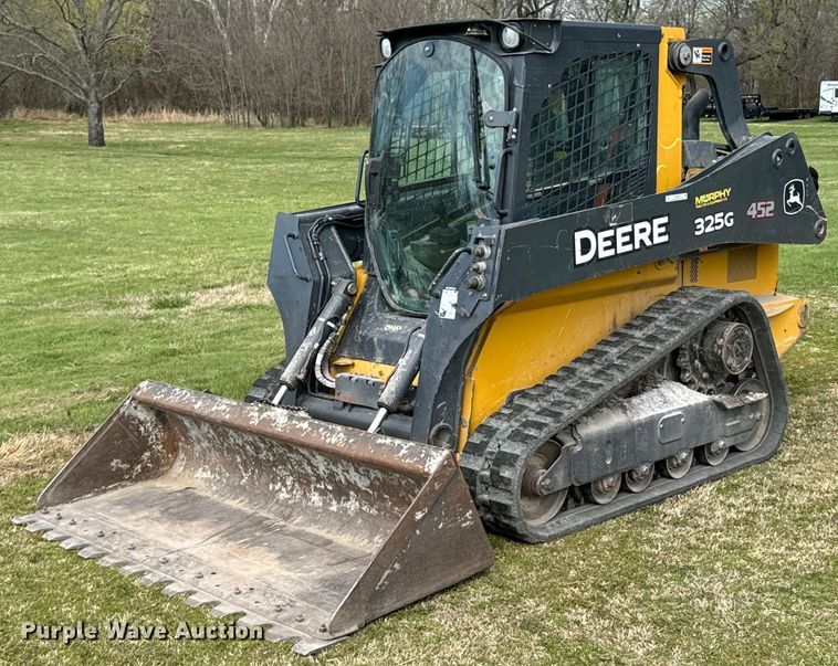 2019 John Deere 325G  tracked skid steer loader - ND9094