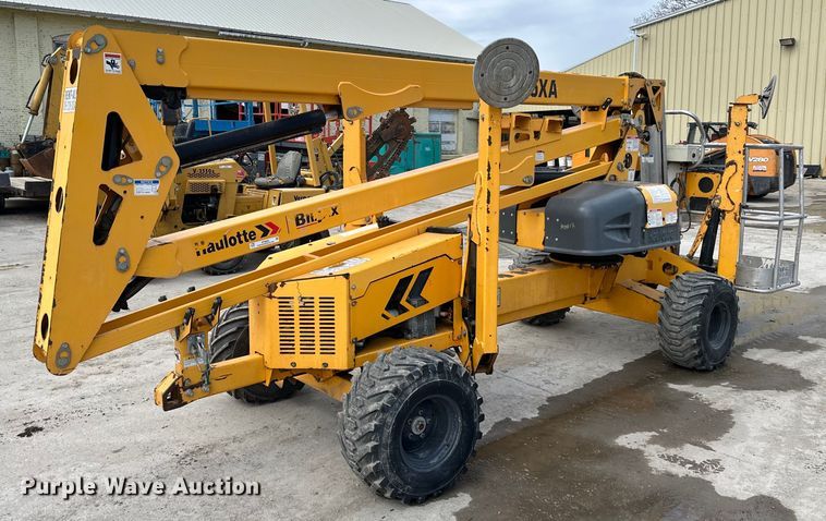 2012 Haulotte  45XA boom lift - NT9053