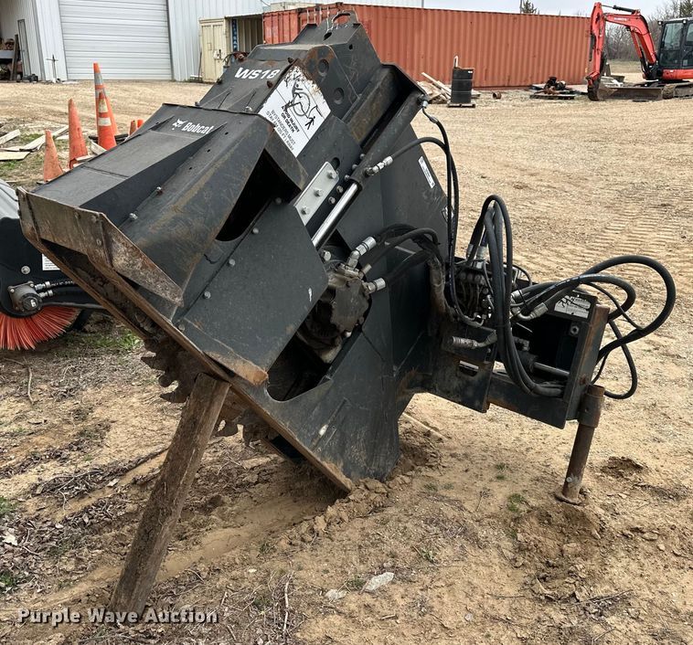 2009 Bobcat WS18 skid steer rock saw - OE9002