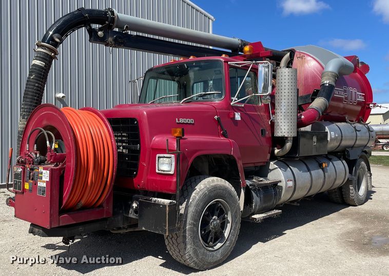 Ford L8000 Vacuum Truck For Sale | Purple Wave Auction