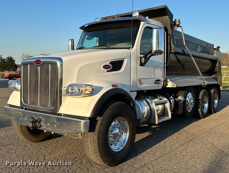 2022 Peterbilt  567 dump truck - OM9308
