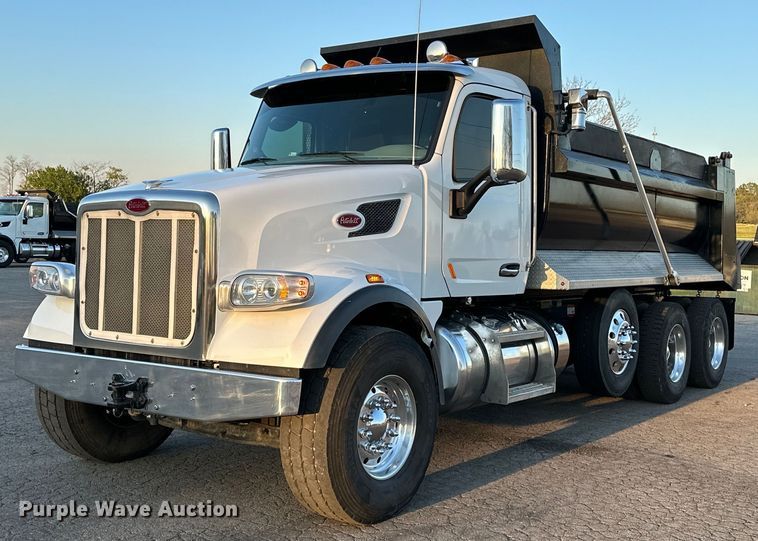 2021 Peterbilt  567 dump truck - OM9309