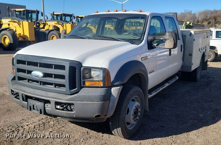 2007 Ford  F550 Super Duty XL Crew Cab utility / service truck - DP3460