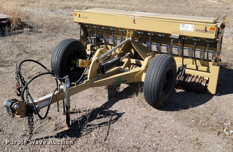 Land Pride grain drill - DP3461