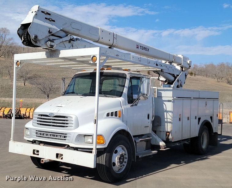 2009 Sterling Acterra bucket truck - DP3480