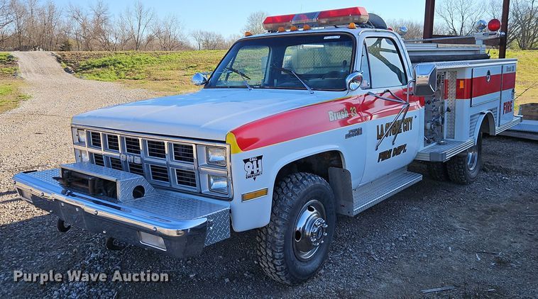 1982 GMC High Sierra 3500 pumper fire truck - EI3699