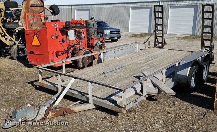 Utility trailer - IO9896