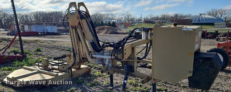 Land Pride side boom rotary mower - IO9900