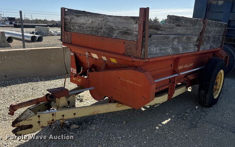 New Holland  512 manure spreader - NF9386