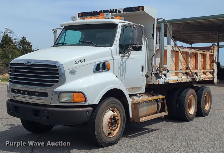 2009 Sterling L-Line dump truck - NG9467