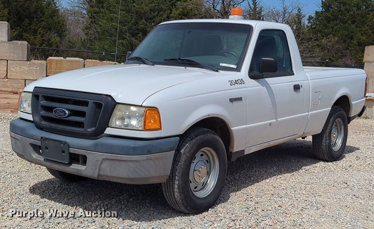 2004 Ford  Ranger pickup truck - NG9481