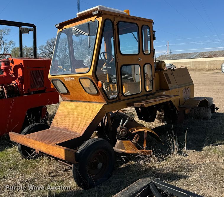 Broce  RF300 broom - NH9036