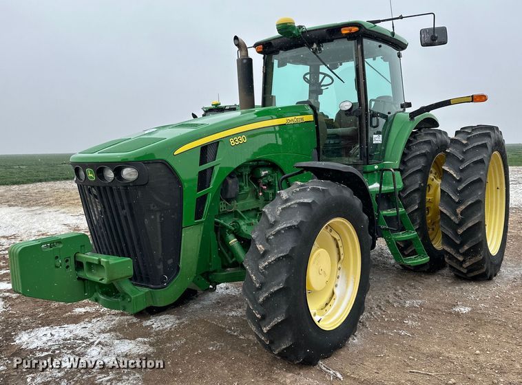 2007 John Deere 8330 MFWD tractor - DG4330