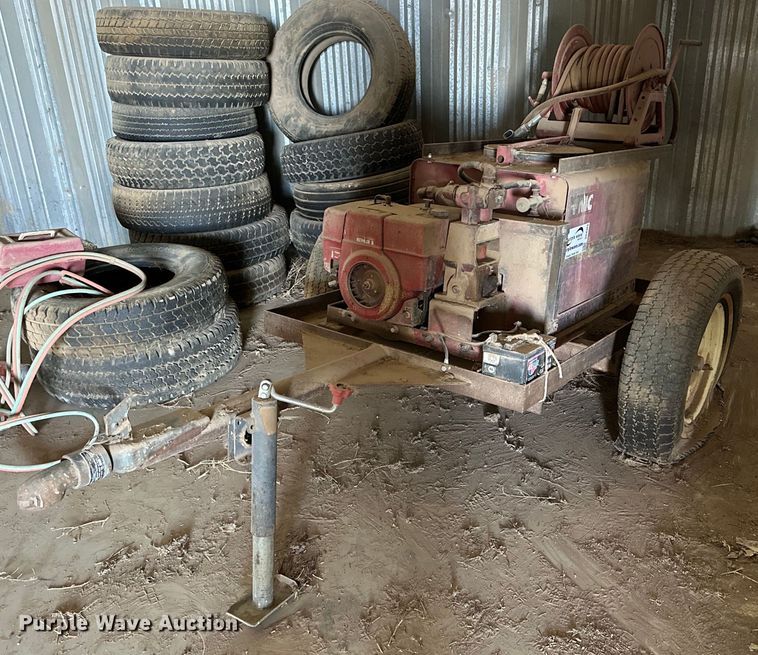 John Bean sprayer trailer - DG4363