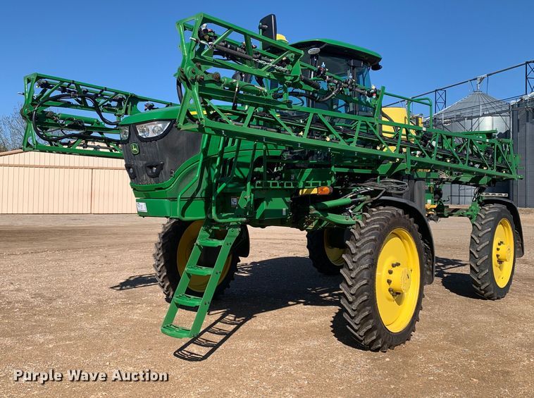 2022 John Deere R4023 sprayer - DM7786