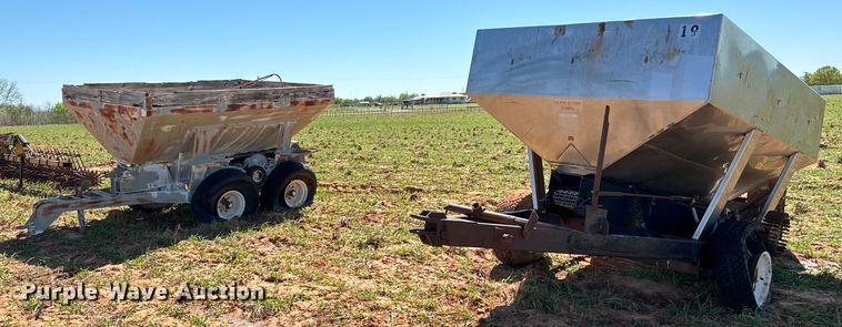 (2) spreaders - EJ0438